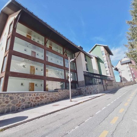 Estudio Superior Serraneu Sierra Nevada Buitenkant foto